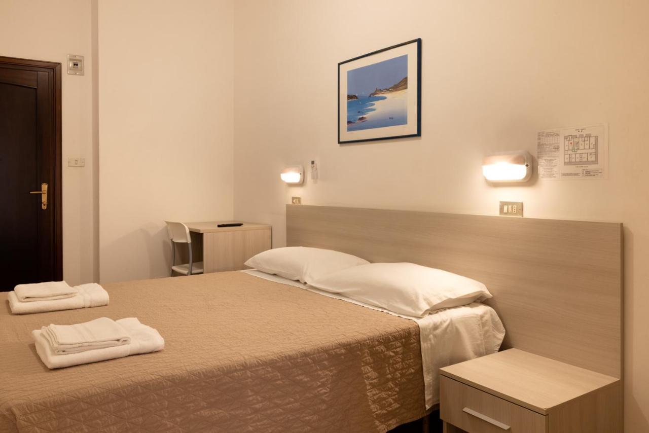 Hotel Giordo Rimini Exterior photo