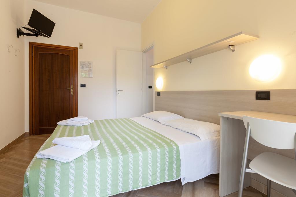 Hotel Giordo Rimini Exterior photo